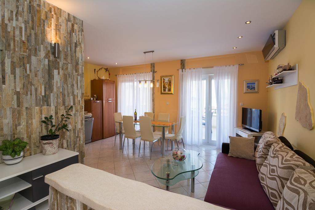 Apartments Marina Τρογκίρ Εξωτερικό φωτογραφία