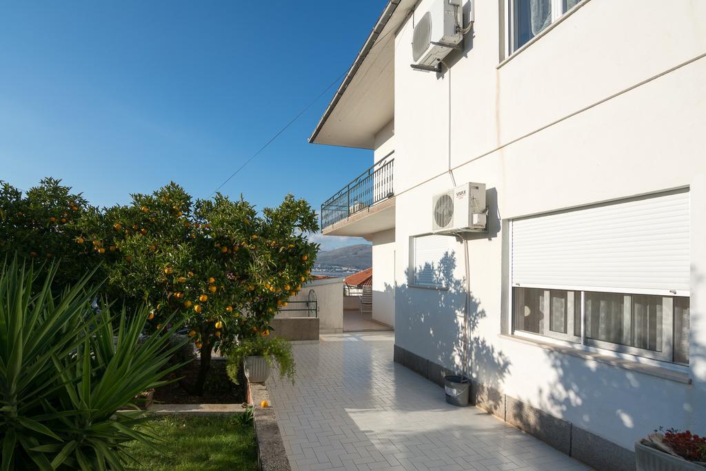 Apartments Marina Τρογκίρ Εξωτερικό φωτογραφία
