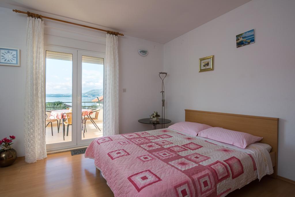Apartments Marina Τρογκίρ Εξωτερικό φωτογραφία