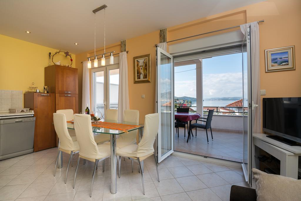 Apartments Marina Τρογκίρ Εξωτερικό φωτογραφία
