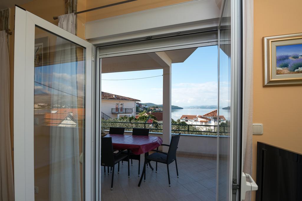 Apartments Marina Τρογκίρ Εξωτερικό φωτογραφία